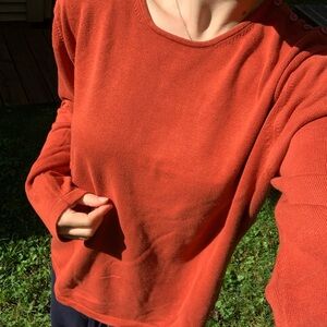 Contemporaine Red Longsleeves